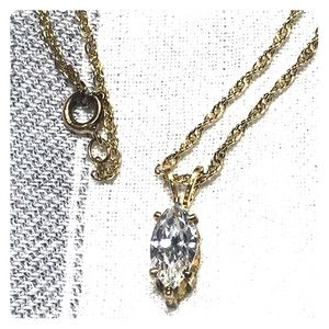 New in box cubic zirconia pendant gold necklace